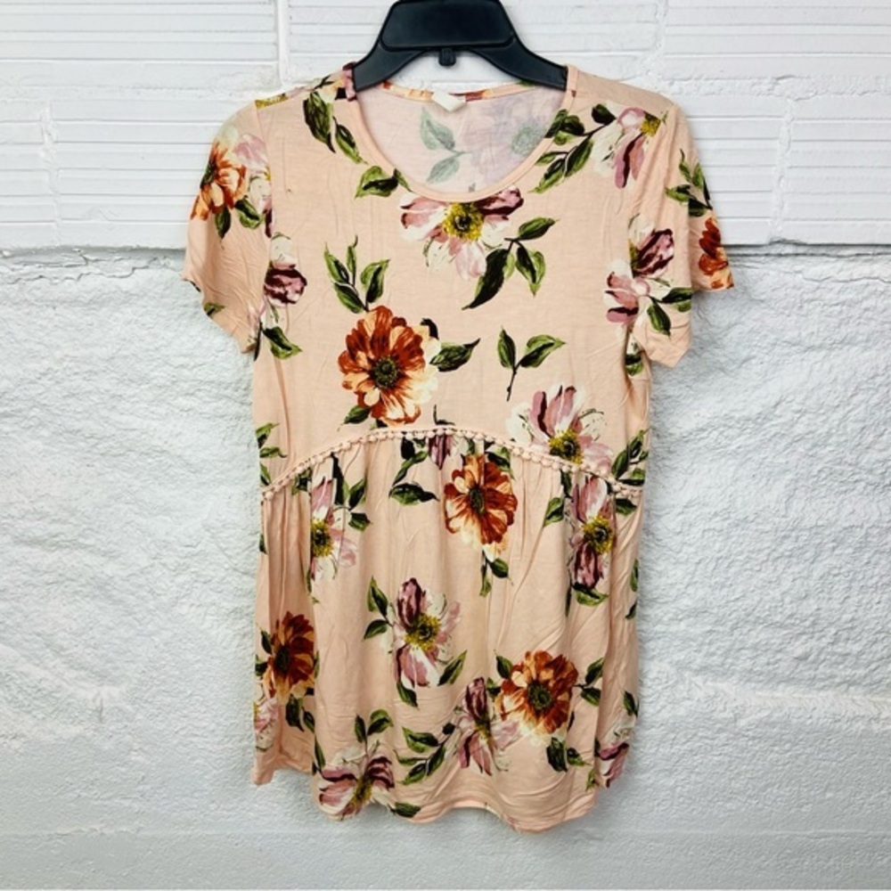 Pinkblush pale pink Floral stretch flowy Short Sleeve Top size medium
